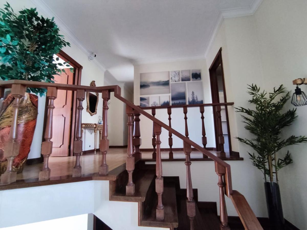 Hostel Summer House บีลาโนวาเดกายา ภายนอก รูปภาพ